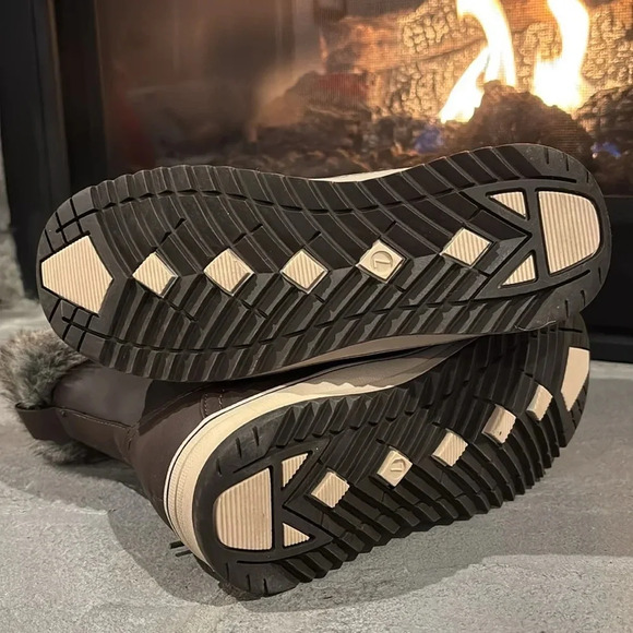 APRES By Lamo faux fur lining/insole,TPR outsole,zipper,lace up snow/Winter boot - Picture 10 of 14